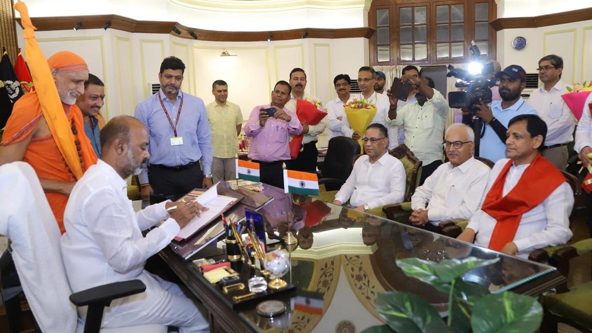 BJP Telangana stalwarts Bandi Sanjay and Kishan Reddy take charge as